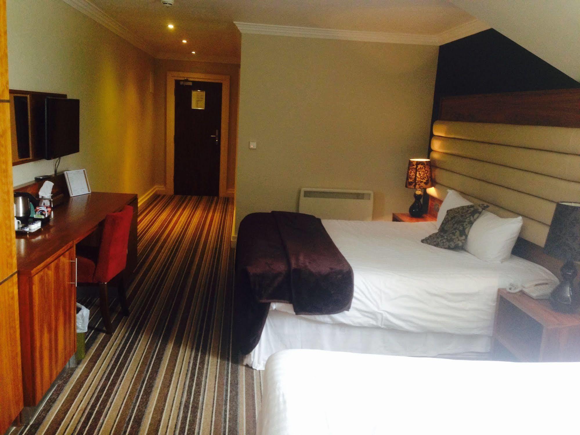 Westport Country Lodge Hotel Buitenkant foto